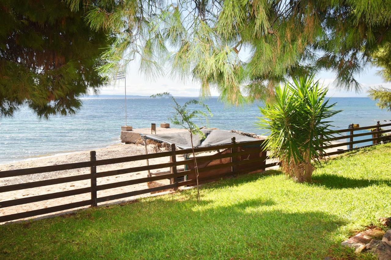 Barlee Beach Front House, Metamorfosi Екстериор снимка